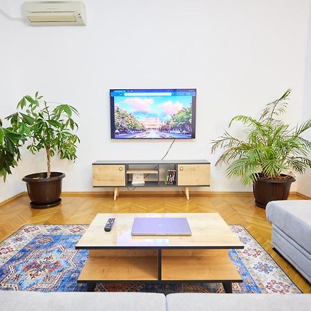 Caragiale Apartment Бухарест Экстерьер фото